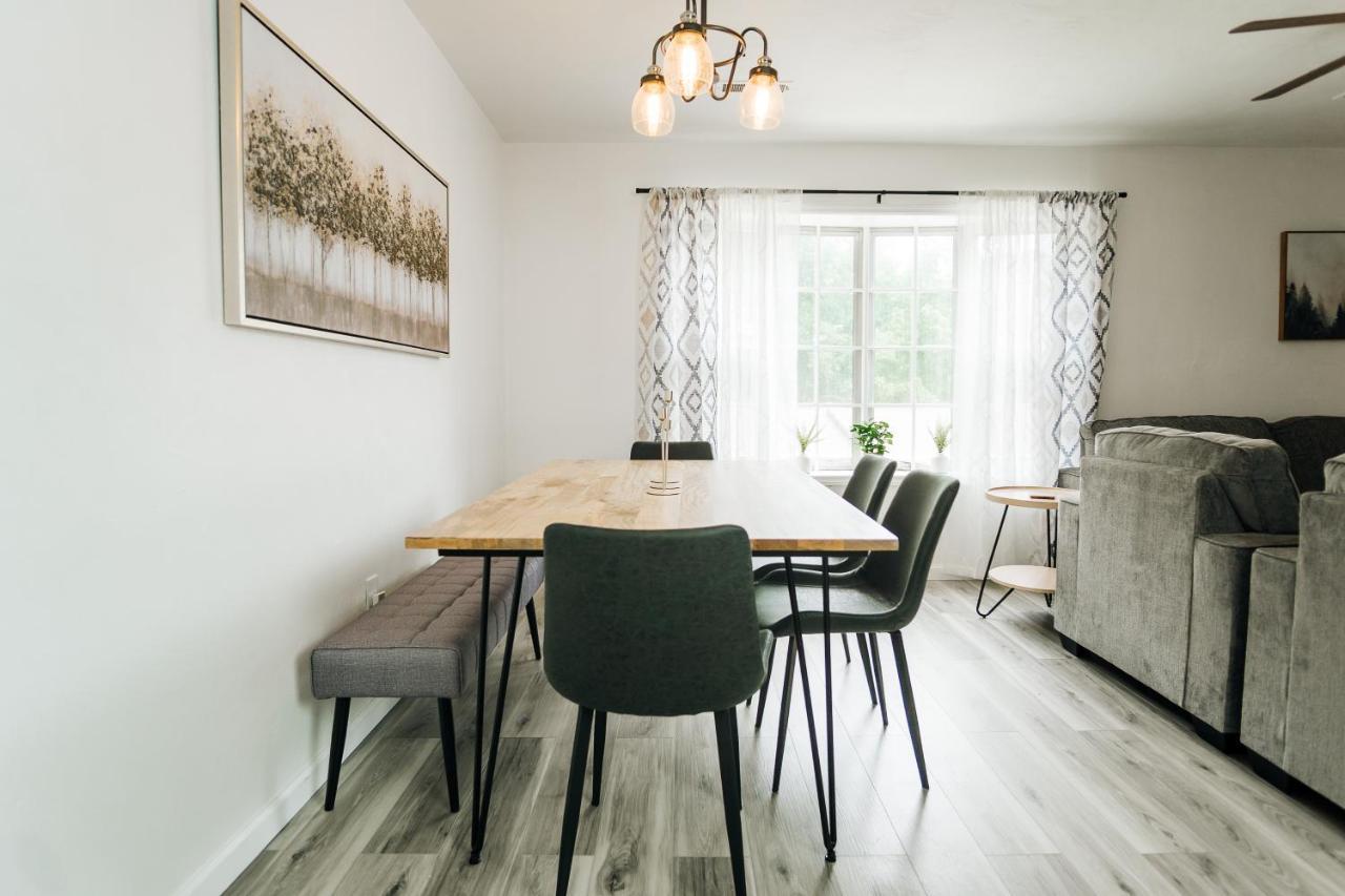 Tranquil Luxury: Modern Comfort! Lynchburg Luaran gambar